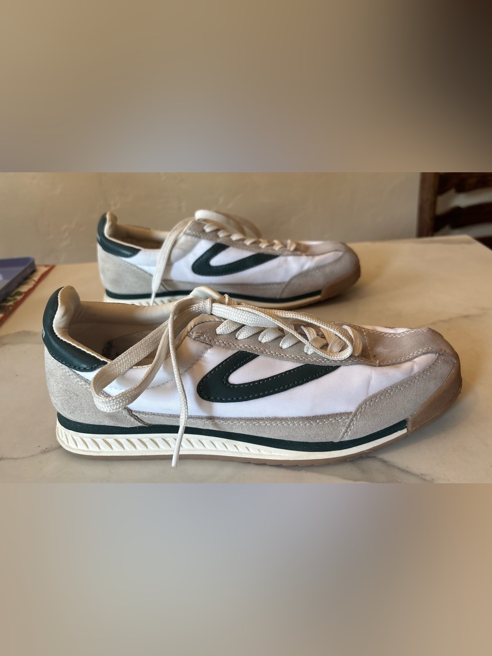 Tretorn Rawlins sneakers white and green size 8M